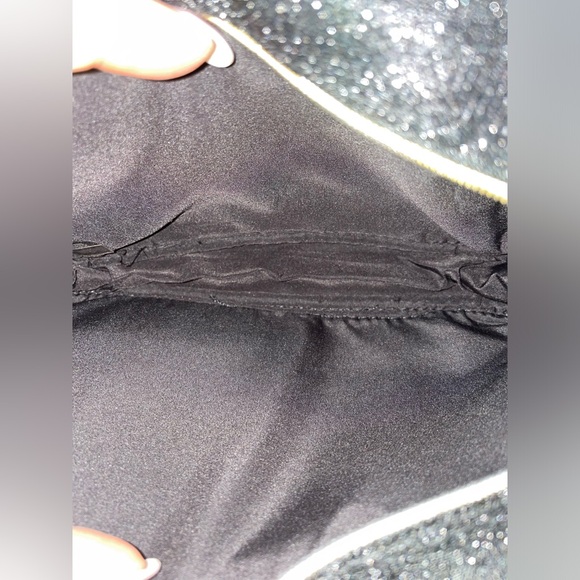 Chanel Makeup Bag - Picture 6 of 6